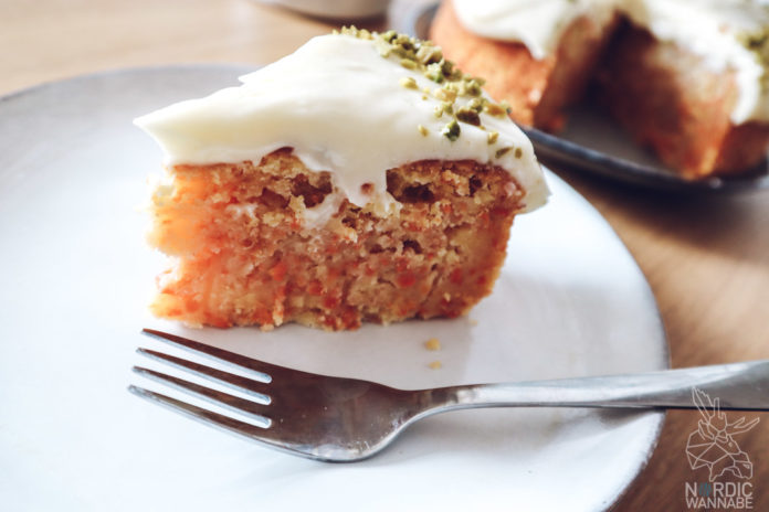 Morotskaka (Schwedischer Möhrenkuchen) - Skandinavisch Wohnen &amp; Leben