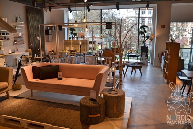 Design House Stockholm, Frankfurt, Skandinavisch Einrichten, Wohnen, schwedisch, Lampen, leuchten, Wohnaccessoires, Möbel, Scandi Style., Design, Norwegen, Schweden, Finnland, Dänemark, Skandinavien, Blog, Interieur, Interior, Kähler, Kay Bojesen, Normann Copenhagen, madebyarchitecture, northern light, hoptimist, applicata, Sandqvist,