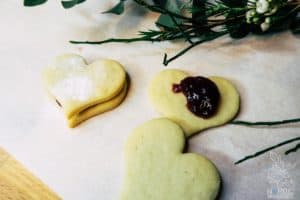 Keks-Herzen mit Marmelade, Valentinstag, Dänemark, Mürbeteig