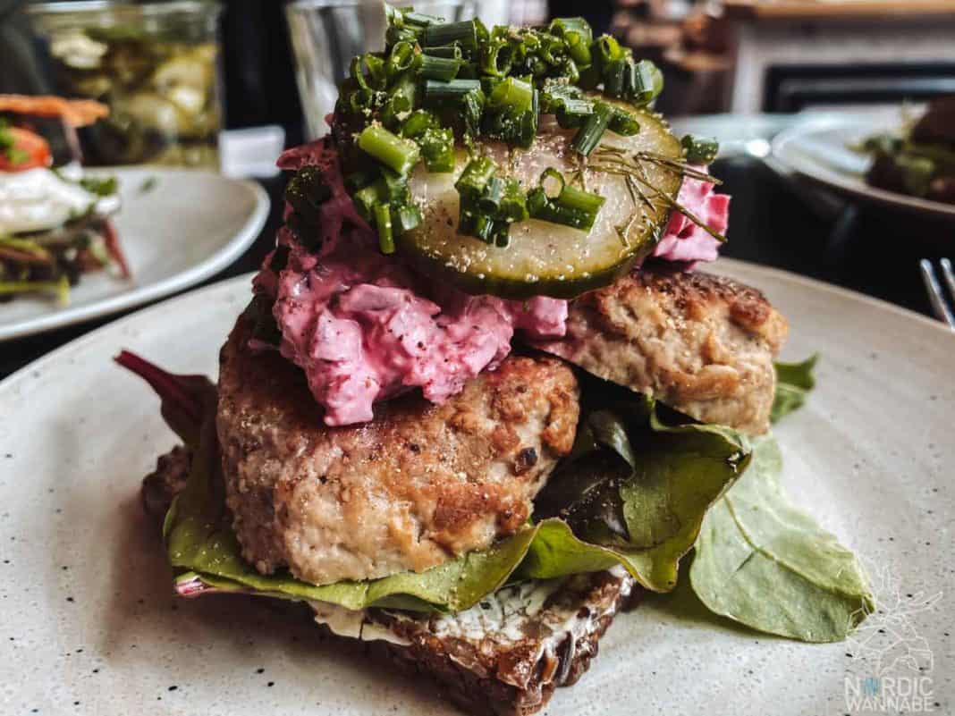 Dänisches Smørrebrød in Hannover , Aelling, Smørrebrød, Markthalle, Dänemark