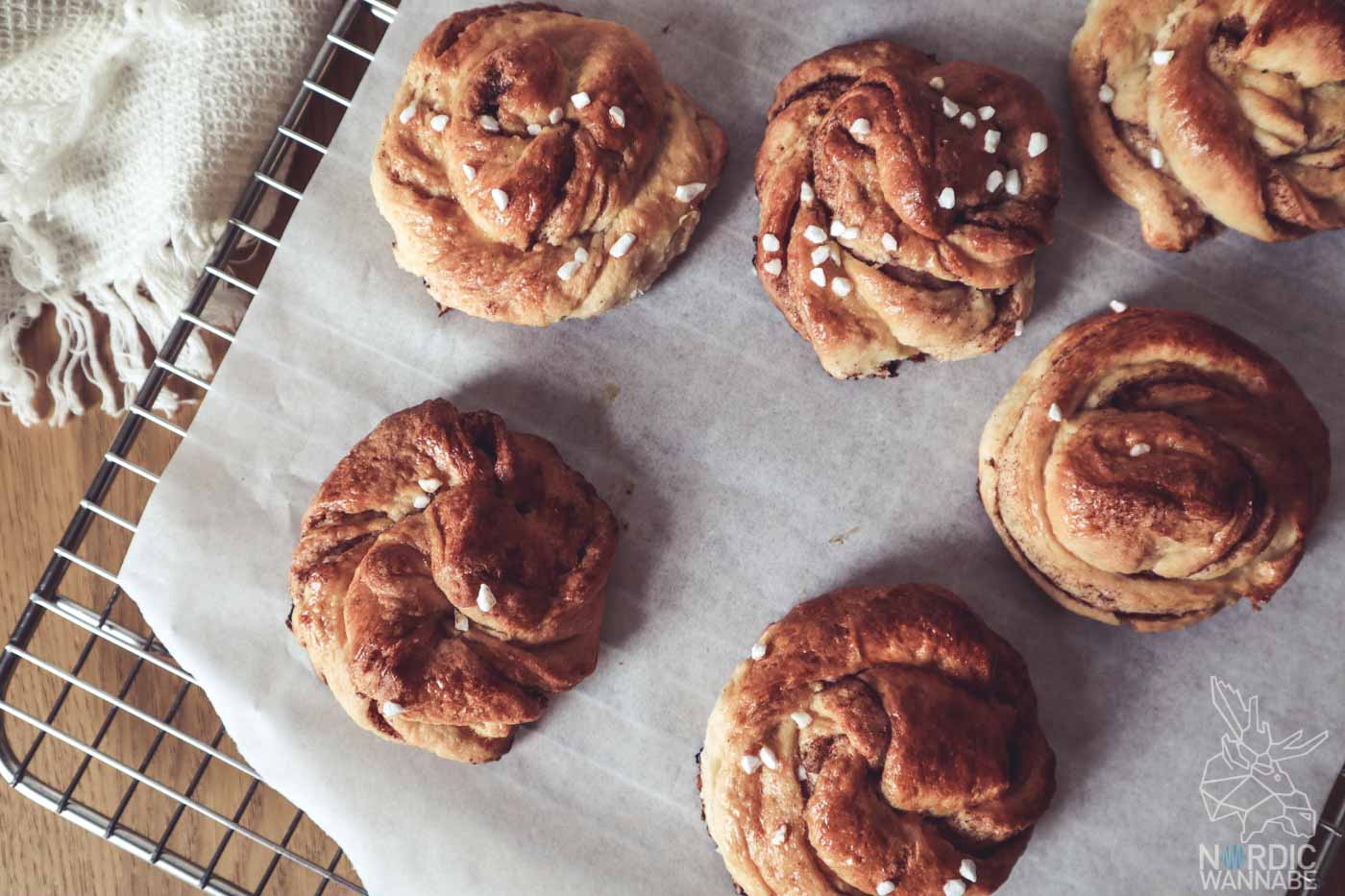 Zimtschnecken, lecker, einfach, Rezept, schwedische Zimtschnecken, Zimtschnecken backen, Zimtschnecken selber machen, Zimtschnecke Trockenhefe, Selbermachen, Schwedisch Zimtschnecken, Klassiker, IKEA, Nordic Foodporn, Tag der Zimtschnecke