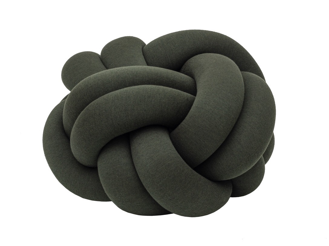 Knot Cushion